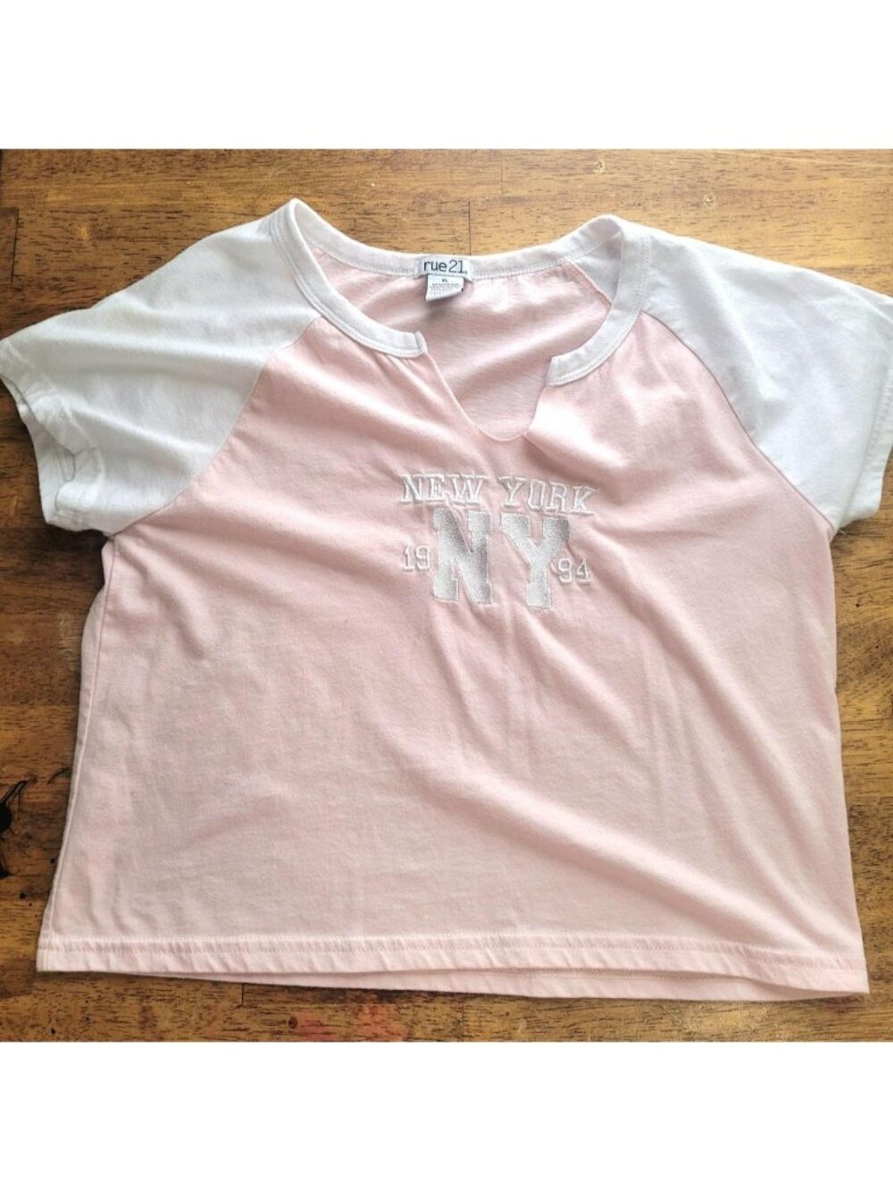 Rue 21 pink and white New York baby tee Size XL